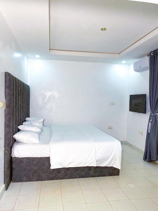 D & D Apartments Abuja Eksteriør bilde